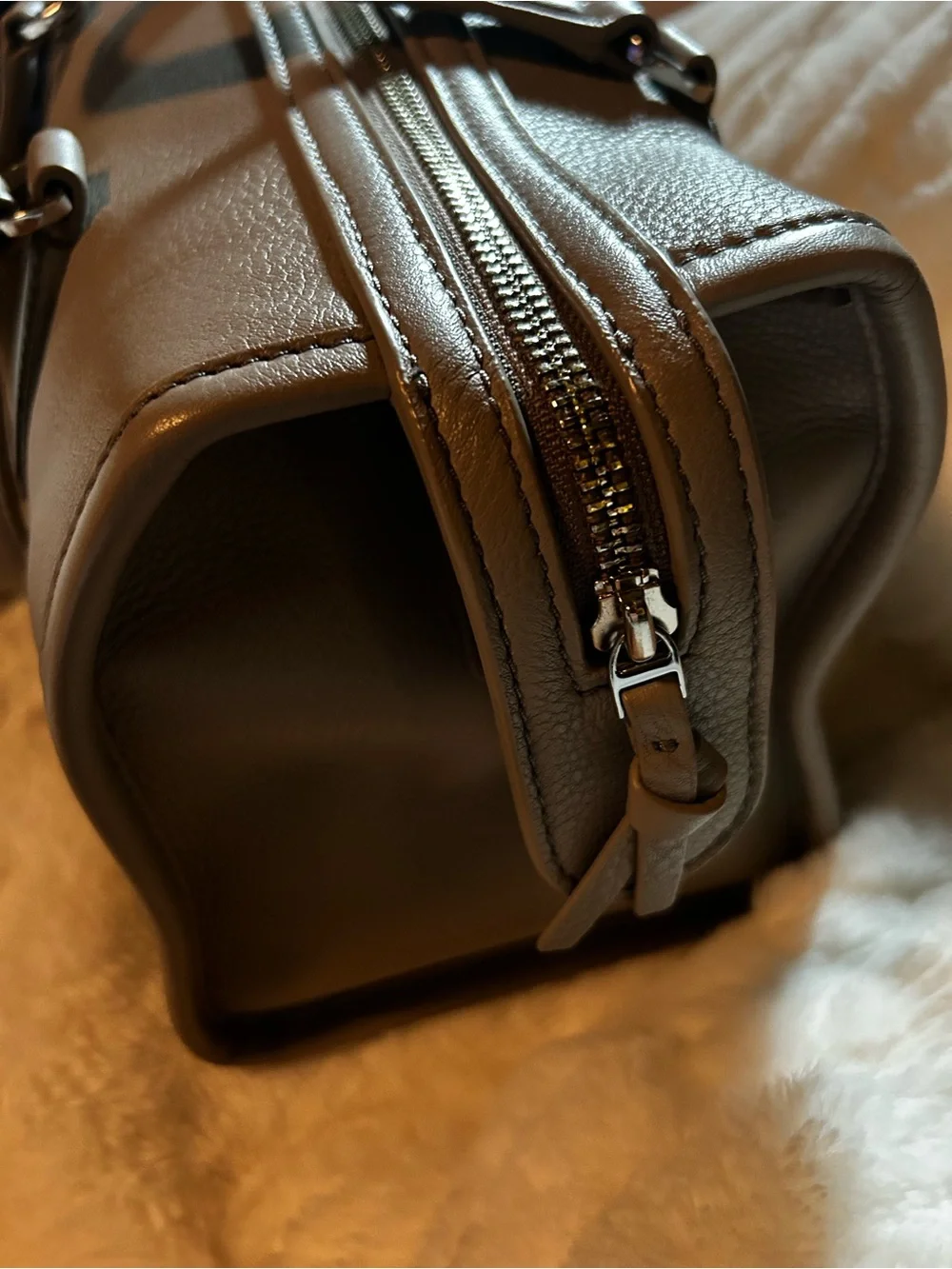 Tory Burch Neutral Taupe Leather Satchel with Logo Accent - Picture 3 of 4